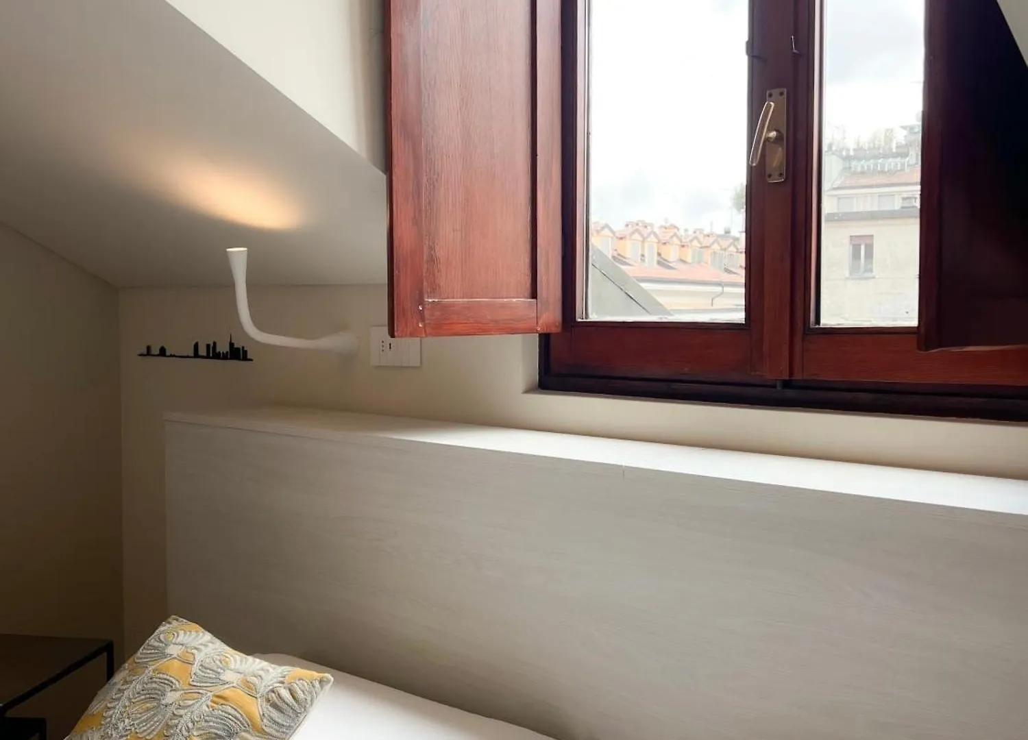Comecasa 10 Minutes Walk From Duomo 2 Bedroom Apartment Milan