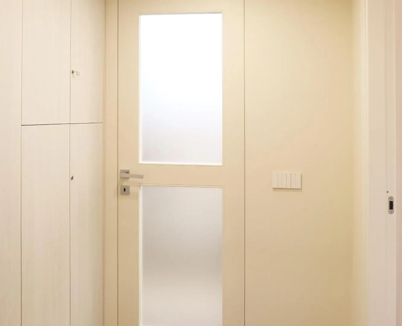 Comecasa 10 Minutes Walk From Duomo 2 Bedroom Apartment Milan Italy